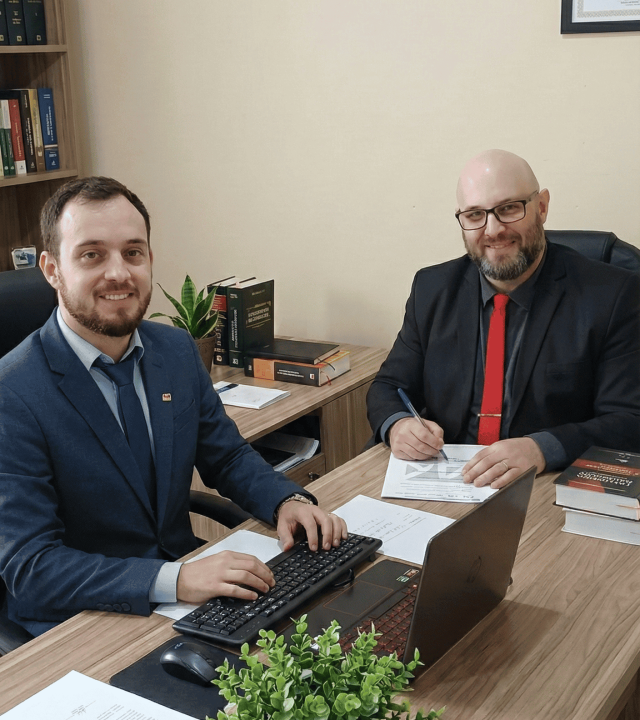 joao-kososki-juliano-almeida-almeida e kososki advogados 2